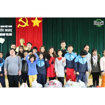 Món quà ý nghĩa đến với trẻ em làng hữu nghị Việt Nam